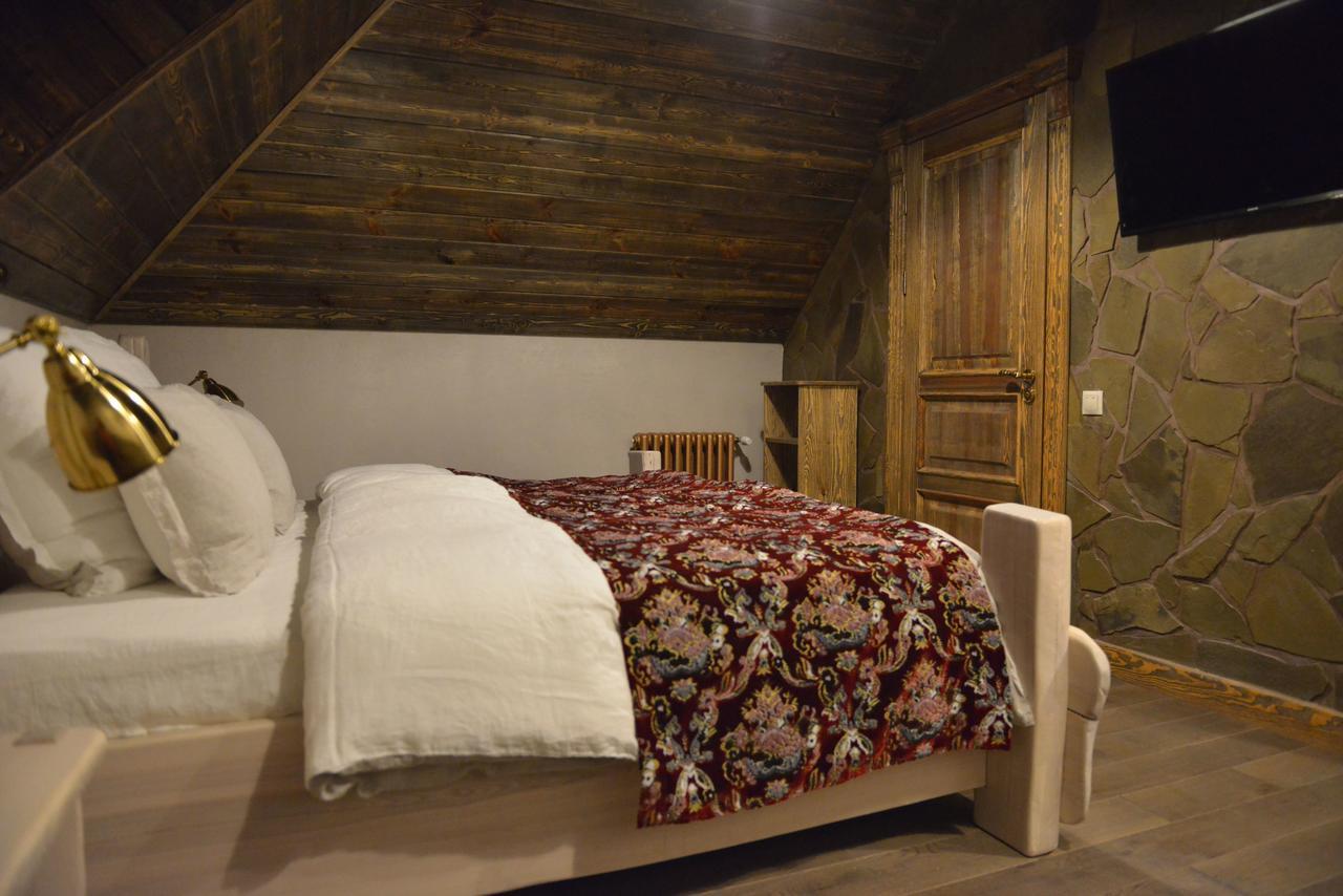 Folvark Gvozd Hotel Kamenyuky Bagian luar foto