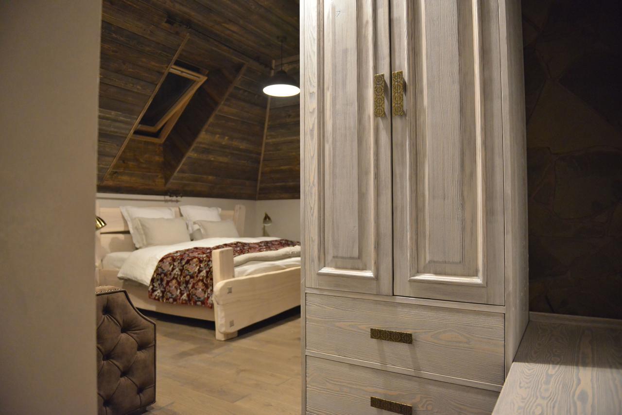 Folvark Gvozd Hotel Kamenyuky Bagian luar foto
