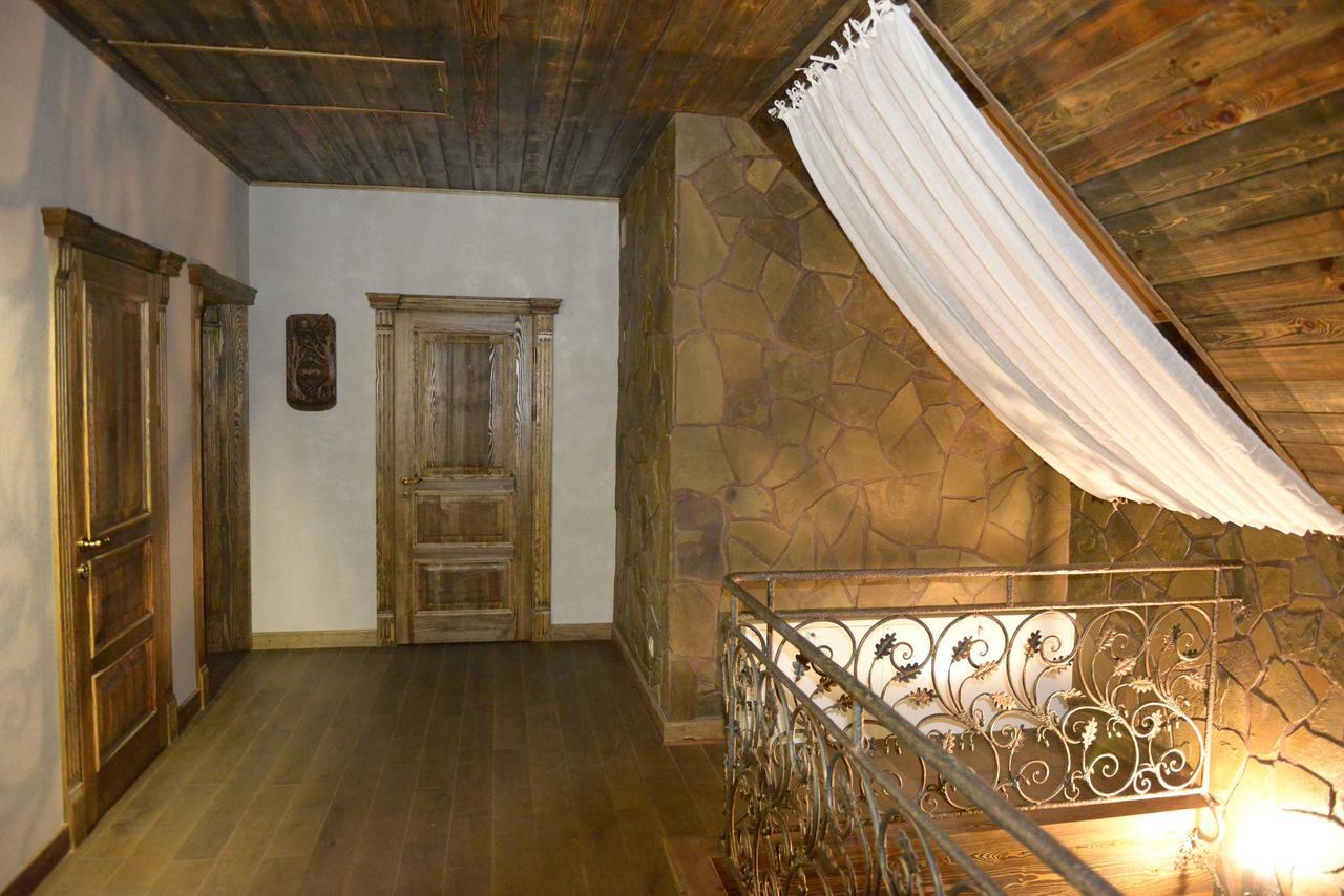 Folvark Gvozd Hotel Kamenyuky Bagian luar foto