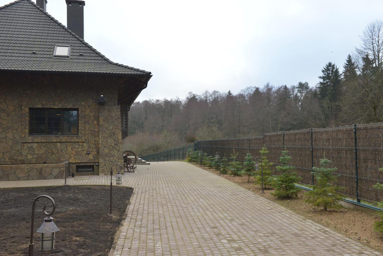 Folvark Gvozd Hotel Kamenyuky Bagian luar foto
