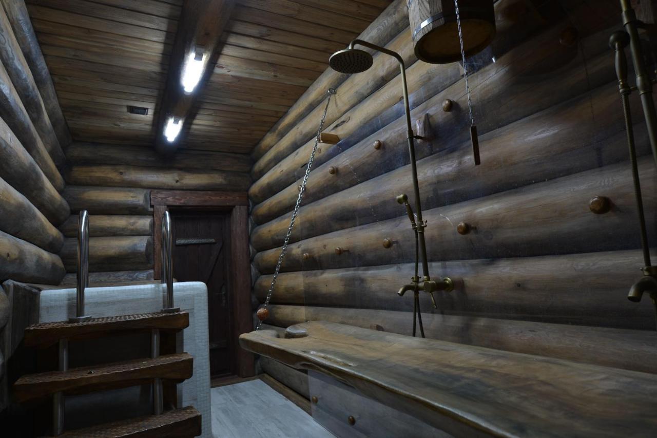 Folvark Gvozd Hotel Kamenyuky Bagian luar foto